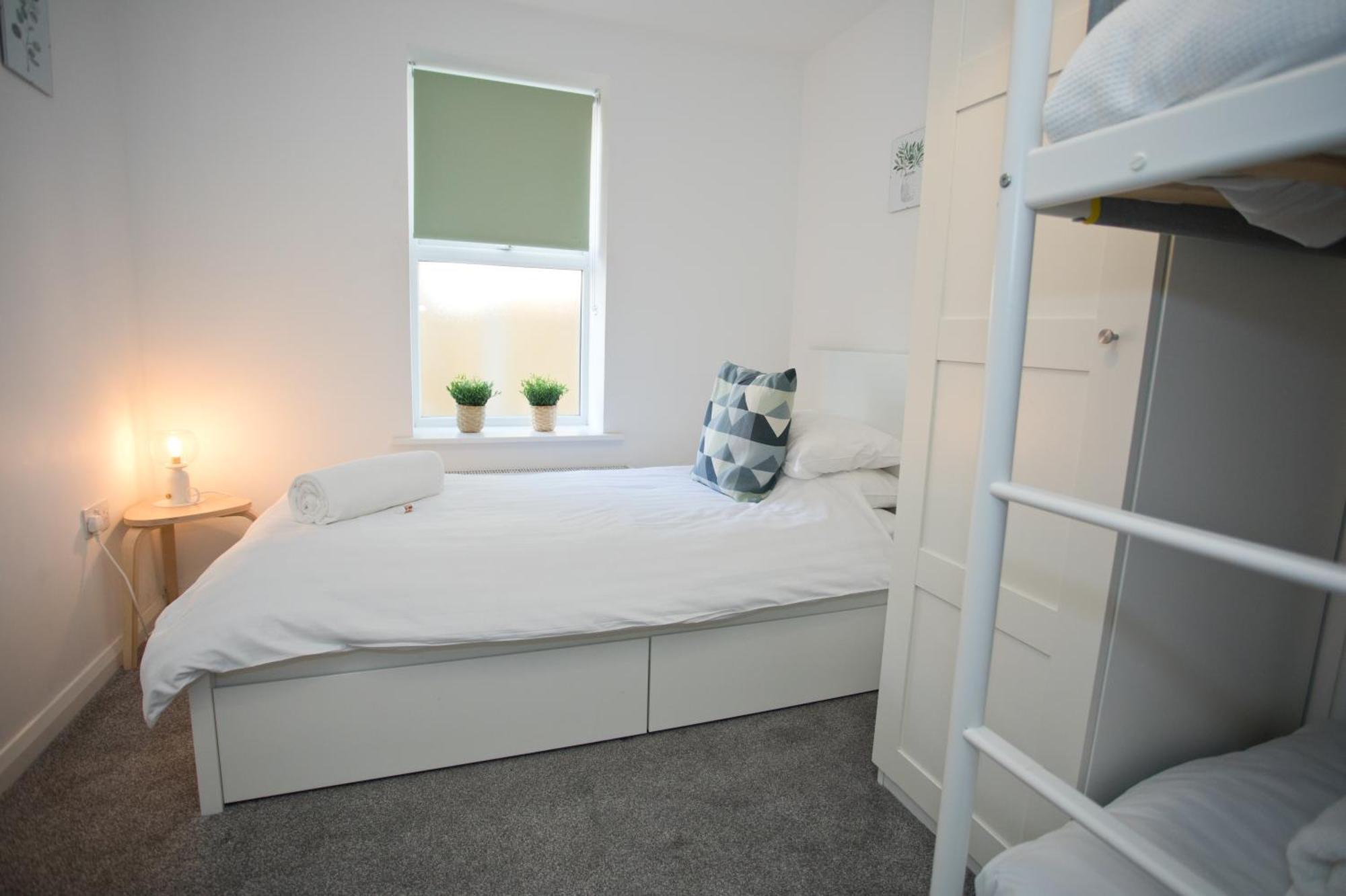 Sea Air - 2 Bedrooms - Parking - Mins To Beach Борнмут Экстерьер фото