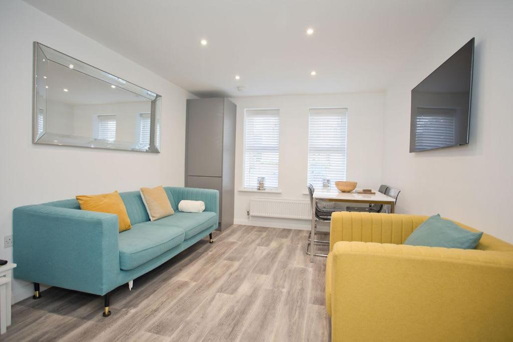 Sea Air - 2 Bedrooms - Parking - Mins To Beach Борнмут Экстерьер фото